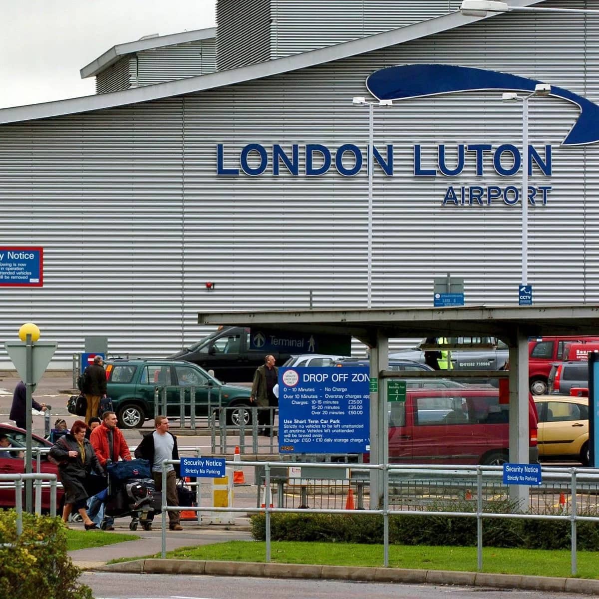 Cheap Luton Taxis Picture Credits Britain Express